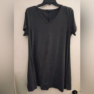 Grey v-neck tshirt dress
